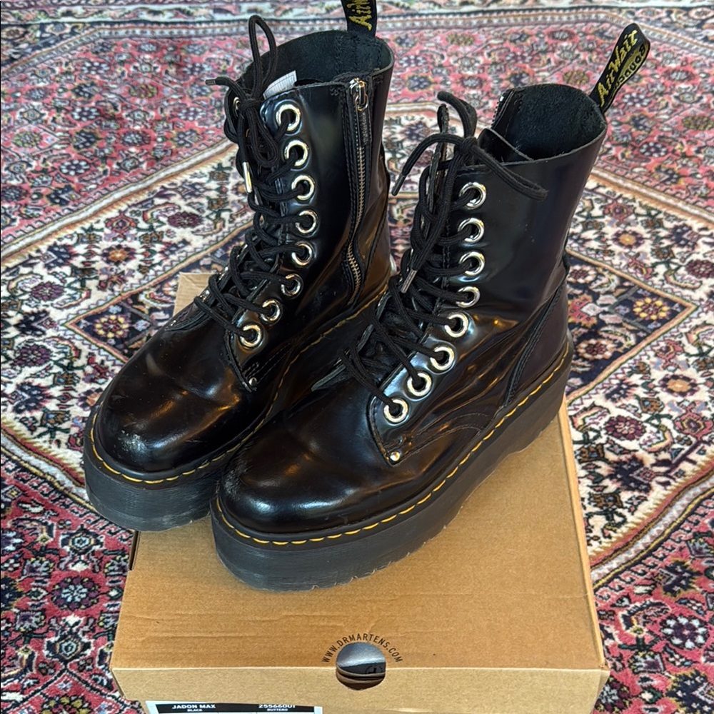 Dr. Martens Jadon Max Black Boots